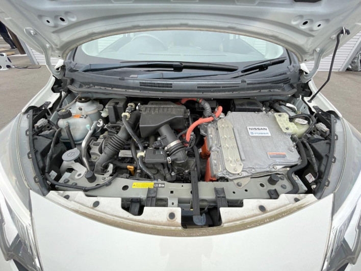 2018 Nissan Note DAA-HE12 (UW-6a3c9b805240f)[5]