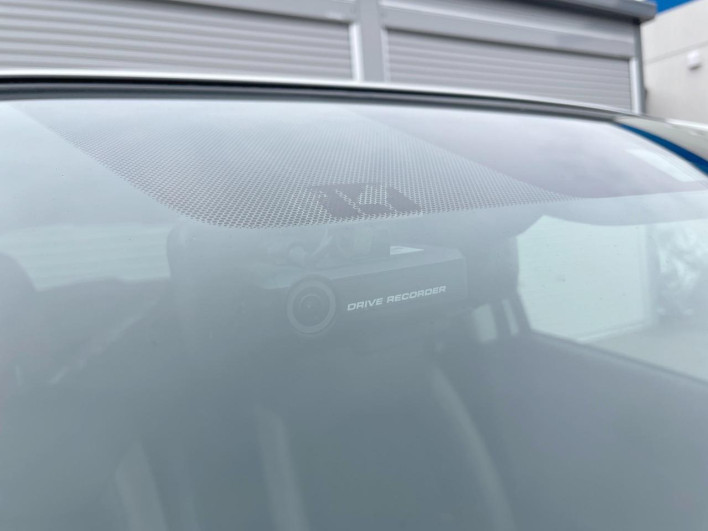 2018 Nissan Note DAA-HE12 (UW-6a3c9b805240f)[14]