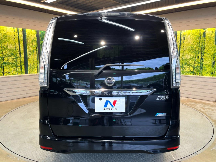 2014 Nissan Serena DAA-HFC26 (UW-6a3c9b8ad3bcb)[10]