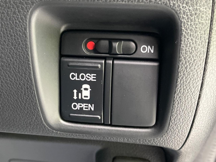 2014 Honda N-BOX CUSTOM DBA-JF1 (UW-6a3c9b9eee286)[12]