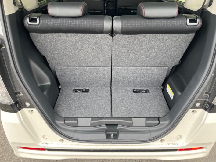 2016 Honda N-BOX CUSTOM DBA-JF1 (UW-6a3c9ba480f96)[24]
