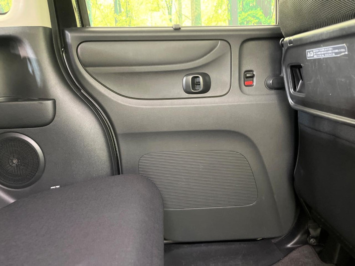 2017 Honda N-BOX CUSTOM DBA-JF2 (UW-6a3c9ba70b45b)[29]