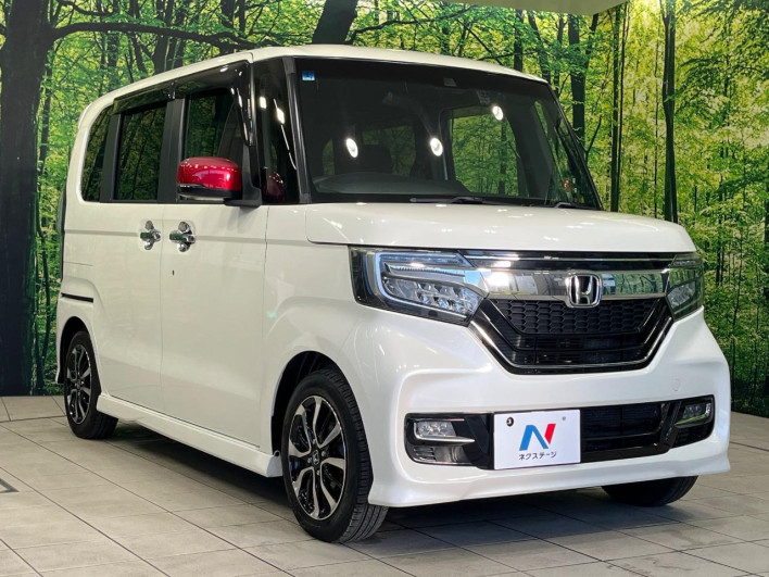 2018 Honda N-BOX CUSTOM DBA-JF3 (UW-6a3c9ba7d2301)[23]