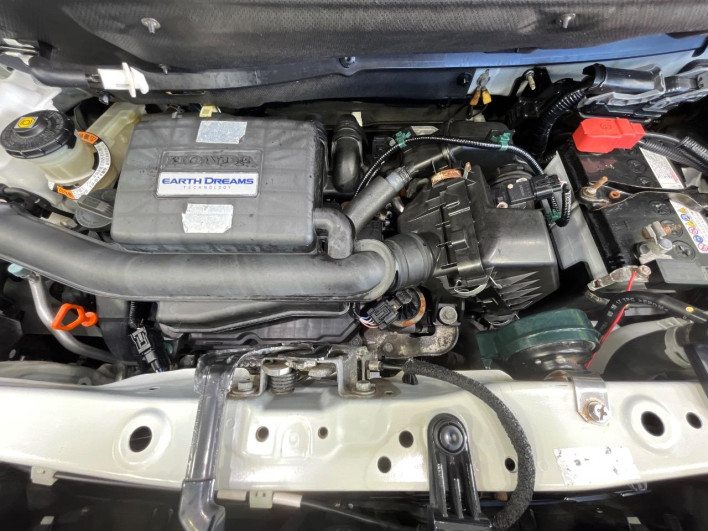 2018 Honda N-BOX CUSTOM DBA-JF3 (UW-6a3c9ba7d2301)[4]