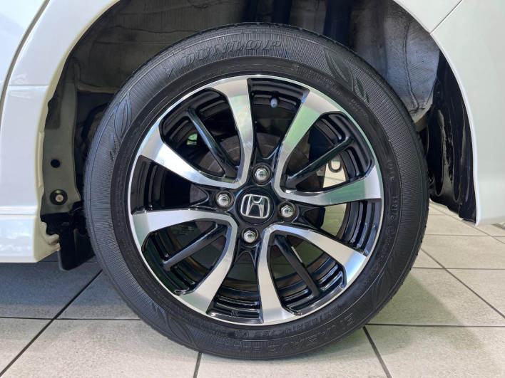 2018 Honda N-BOX CUSTOM DBA-JF3 (UW-6a3c9ba7d2301)[8]