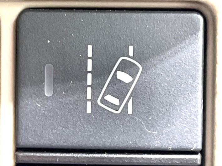 2020 Honda N-BOX 6BA-JF3 (UW-6a3c9baaf397a)[12]