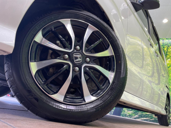 2020 Honda N-BOX CUSTOM 6BA-JF3 (UW-6a3c9bab5de74)[18]