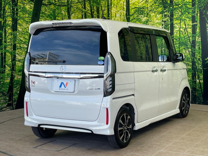 2020 Honda N-BOX CUSTOM 6BA-JF3 (UW-6a3c9bab5de74)[9]
