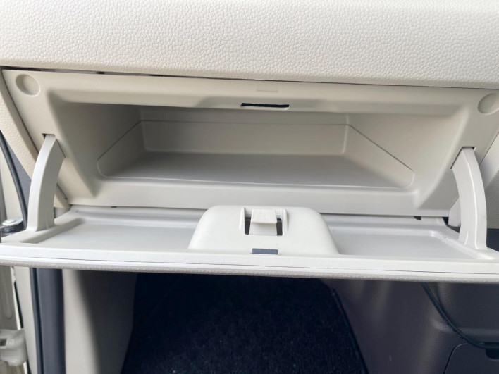 2020 Honda N-BOX 6BA-JF3 (UW-6a3c9babef051)[4]