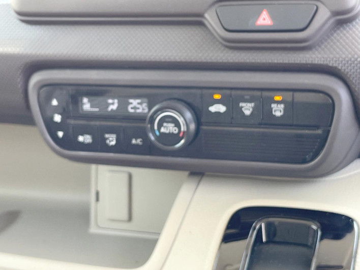 2020 Honda N-BOX 6BA-JF3 (UW-6a3c9babef051)[23]