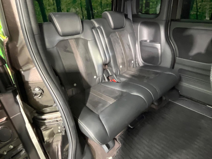 2020 Honda N-BOX CUSTOM 6BA-JF3 (UW-6a3c9bae702fc)[28]
