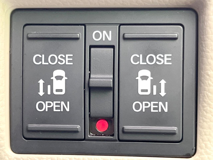 2020 Honda N-BOX 6BA-JF3 (UW-6a3c9bae89344)[24]