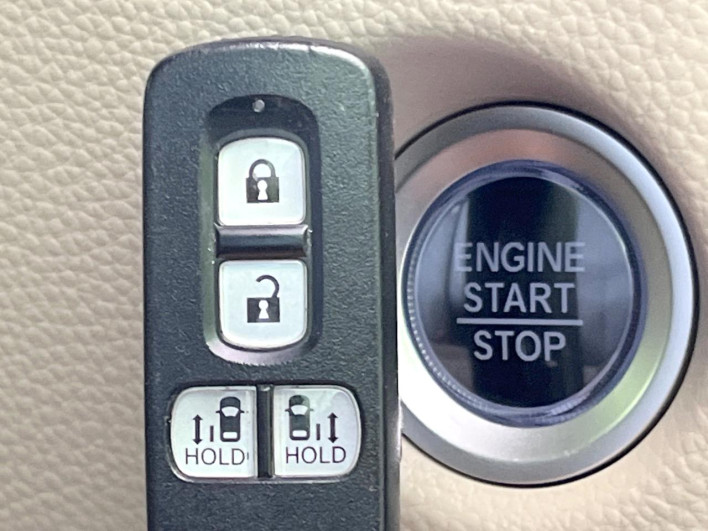 2020 Honda N-BOX 6BA-JF3 (UW-6a3c9bae89344)[25]