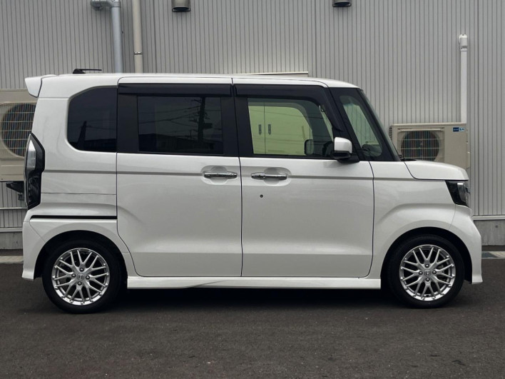 2021 Honda N-BOX CUSTOM 6BA-JF3 (UW-6a3c9baf45c9b)[20]