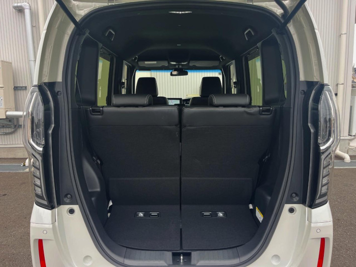 2021 Honda N-BOX CUSTOM 6BA-JF3 (UW-6a3c9baf45c9b)[27]