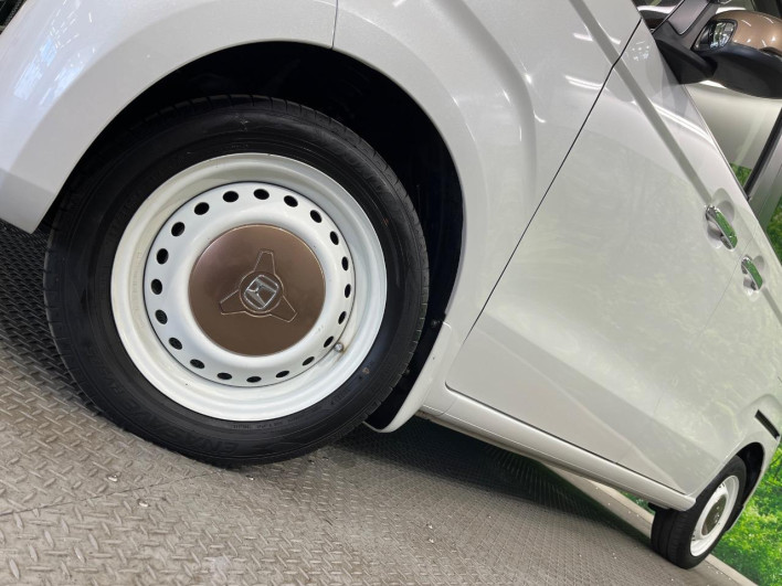 2019 Honda N-BOX DBA-JF4 (UW-6a3c9bb5e4ab3)[5]