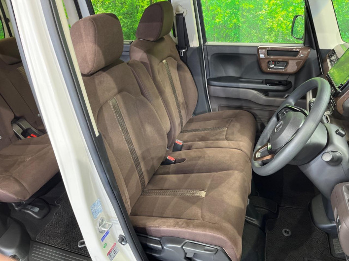 2019 Honda N-BOX DBA-JF4 (UW-6a3c9bb5e4ab3)[25]