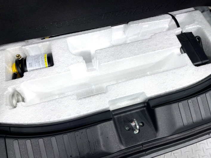 2026 Honda N-BOX CUSTOM 6BA-JF5 (UW-6a3c9bbe9ddb0)[14]