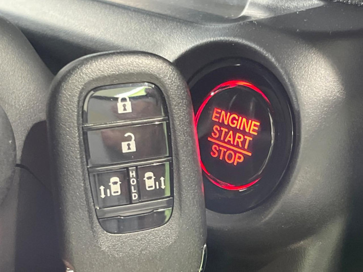 2024 Honda N-BOX CUSTOM 6BA-JF5 (UW-6a3c9bc0e52fe)[21]