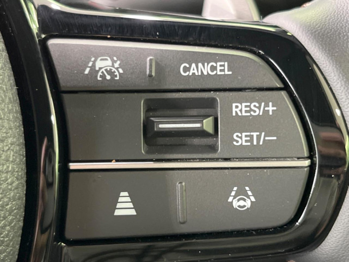 2024 Honda N-BOX CUSTOM 6BA-JF5 (UW-6a3c9bc0e52fe)[24]