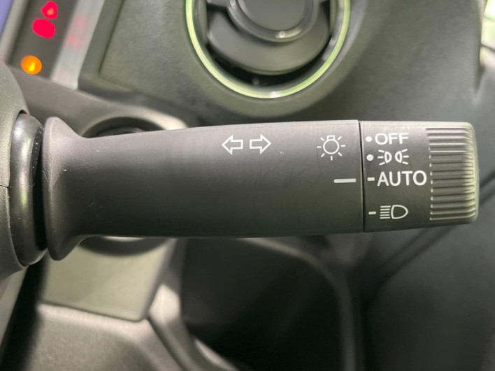 2024 Honda N-BOX CUSTOM 6BA-JF5 (UW-6a3c9bc0e52fe)[27]