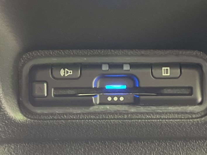 2024 Honda N-BOX CUSTOM 6BA-JF5 (UW-6a3c9bc0e52fe)[20]