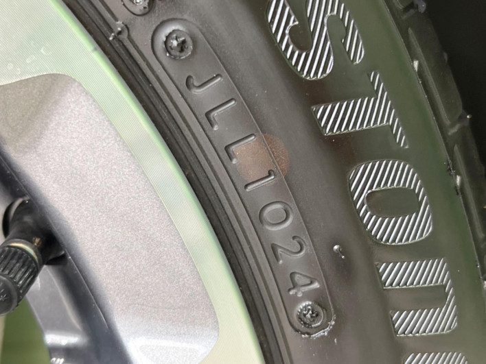 2024 Honda N-BOX CUSTOM 6BA-JF5 (UW-6a3c9bc0e52fe)[15]