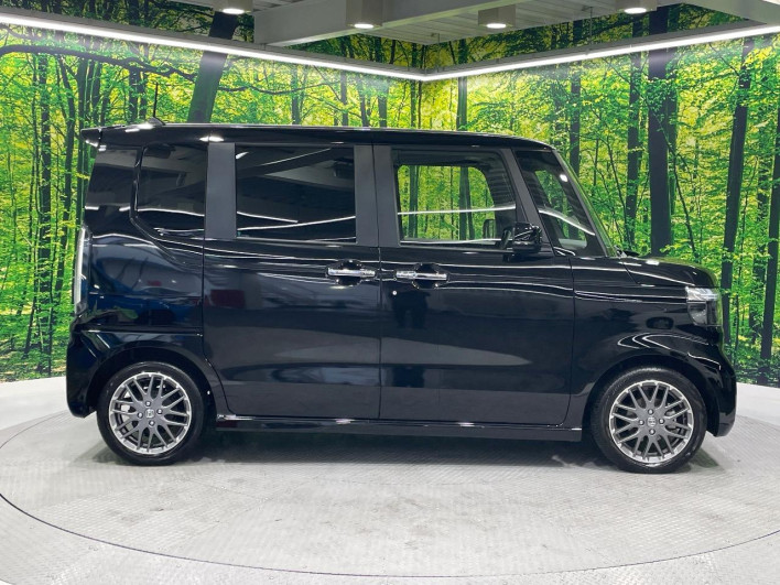 2024 Honda N-BOX CUSTOM 6BA-JF5 (UW-6a3c9bc107a94)[16]