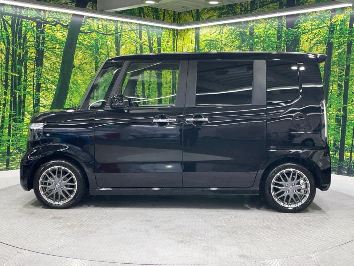 2024 Honda N-BOX CUSTOM 6BA-JF5 (UW-6a3c9bc107a94)[20]