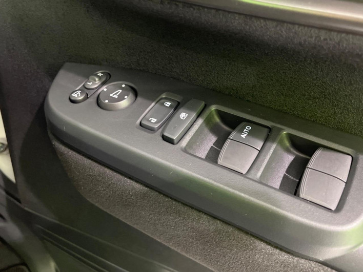 2024 Honda N-BOX CUSTOM 6BA-JF6 (UW-6a3c9bc44df04)[15]