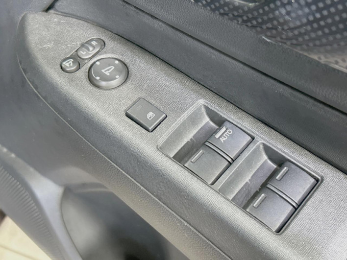 2015 Honda N-WGN DBA-JH1 (UW-6a3c9bc82a768)[17]