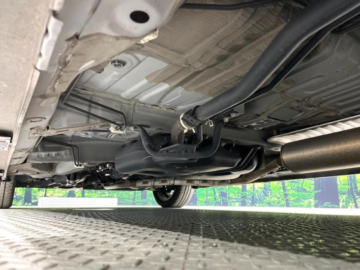 2019 Honda N-WGN Custom 6BA-JH3 (UW-6a3c9bccaa71b)[15]