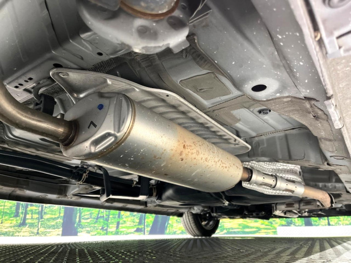 2019 Honda N-WGN Custom 6BA-JH3 (UW-6a3c9bccaa71b)[14]