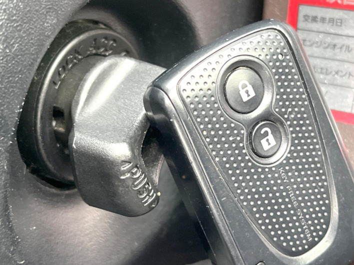 2014 Toyota Passo DBA-KGC30 (UW-6a3c9bdc8f275)[27]