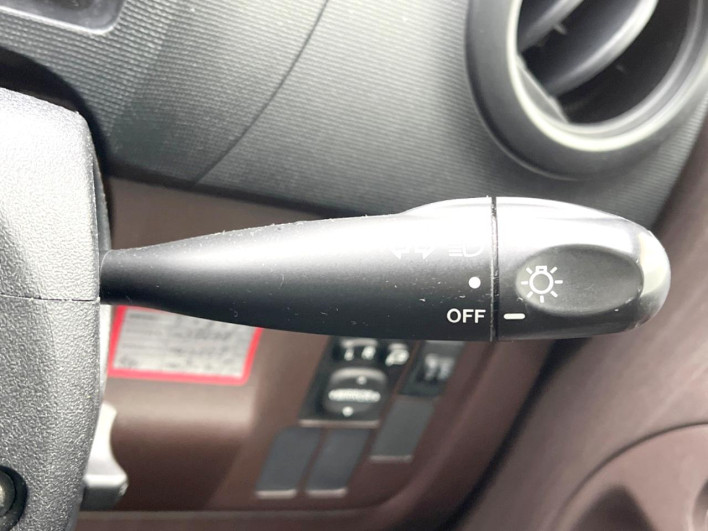 2014 Toyota Passo DBA-KGC30 (UW-6a3c9bdc8f275)[20]