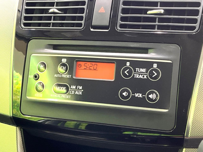2013 Daihatsu Move DBA-LA100S (UW-6a3c9be7073bd)[25]