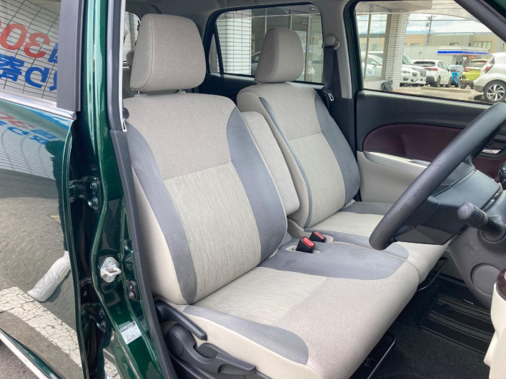 2019 Daihatsu Cast DBA-LA260S (UW-6a3c9bed2f161)[24]