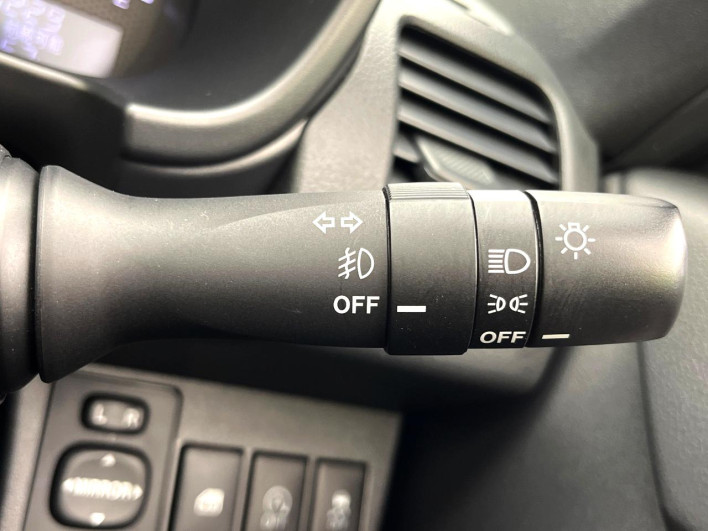 2019 Daihatsu Copen DBA-LA400K (UW-6a3c9bf32c63b)[10]