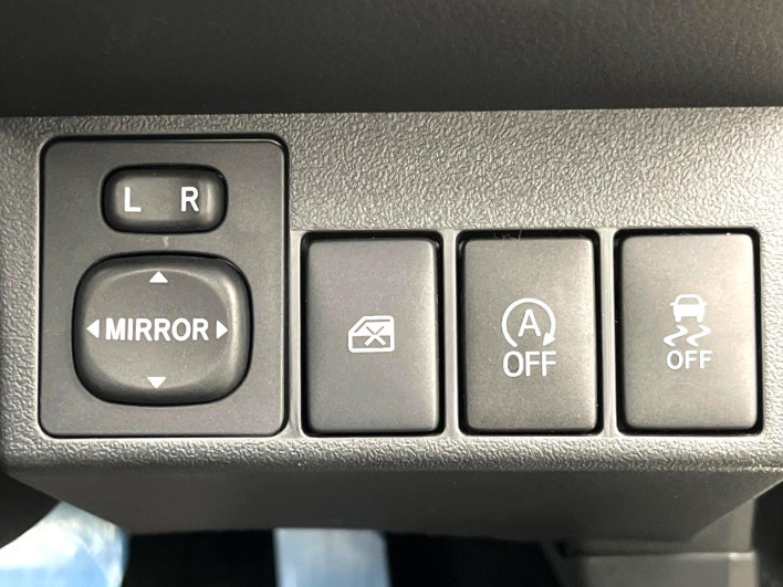 2019 Daihatsu Copen DBA-LA400K (UW-6a3c9bf32c63b)[7]