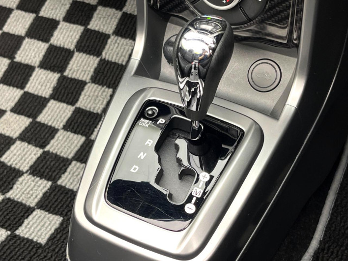2019 Daihatsu Copen DBA-LA400K (UW-6a3c9bf32c63b)[20]