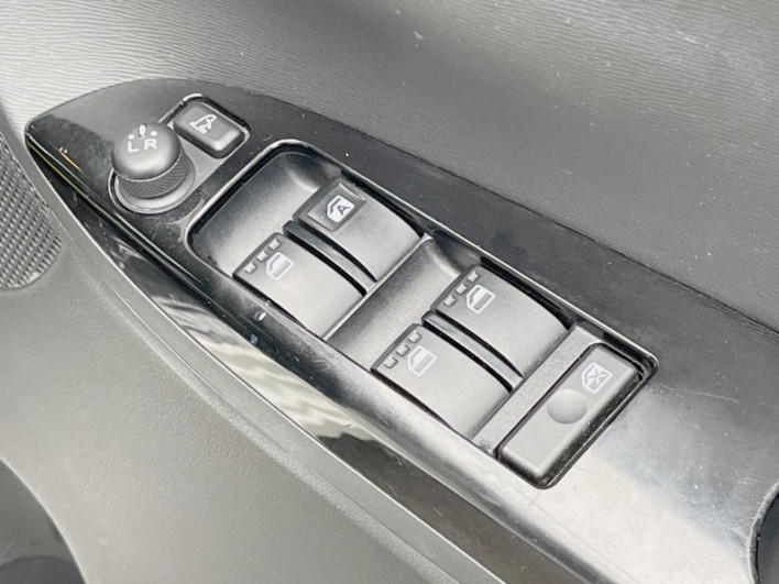 2014 Daihatsu Tanto DBA-LA600S (UW-6a3c9bf587d52)[25]