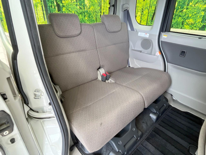 2016 Daihatsu Tanto DBA-LA600S (UW-6a3c9bf863361)[20]
