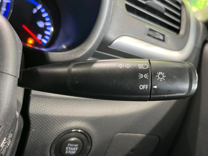 2015 Suzuki Solio DBA-MA15S (UW-6a3c9c227e96d)[18]