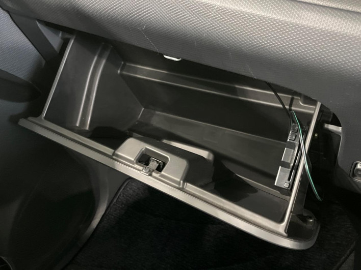 2015 Suzuki Solio DBA-MA15S (UW-6a3c9c227e96d)[8]