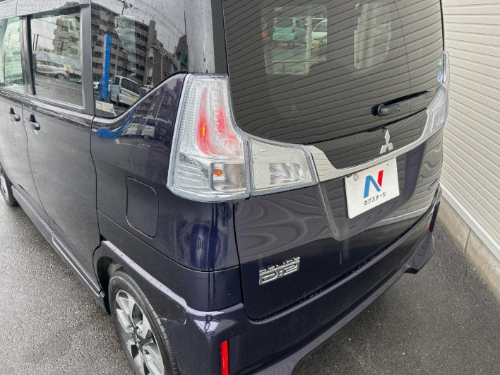 2017 Mitsubishi Delica D:2 DAA-MB46S (UW-6a3c9c2faaea9)[13]