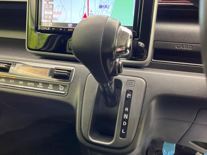 2019 Suzuki Wagon R Stingray DAA-MH55S (UW-6a3c9c3640005)[10]