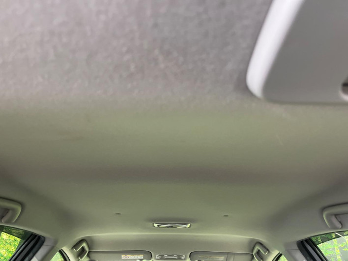 2015 Toyota Aqua DAA-NHP10 (UW-6a3c9c8a7e676)[12]