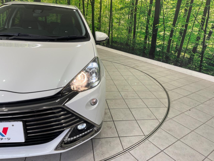 2016 Toyota Aqua DAA-NHP10 (UW-6a3c9c8ad83ba)[27]