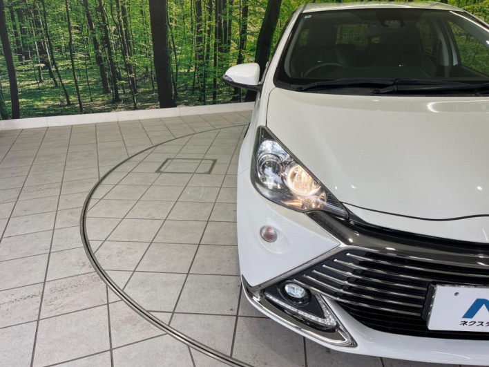 2016 Toyota Aqua DAA-NHP10 (UW-6a3c9c8ad83ba)[28]