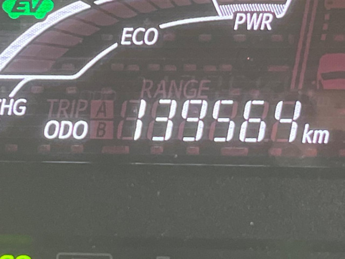 2016 Toyota Aqua DAA-NHP10 (UW-6a3c9c8ad83ba)[2]
